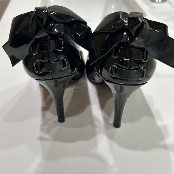 Enzo Angiolini Eamistle black patent peep toe heel - Picture 3 of 6